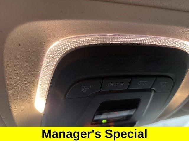 Toyota Corolla LE 2023