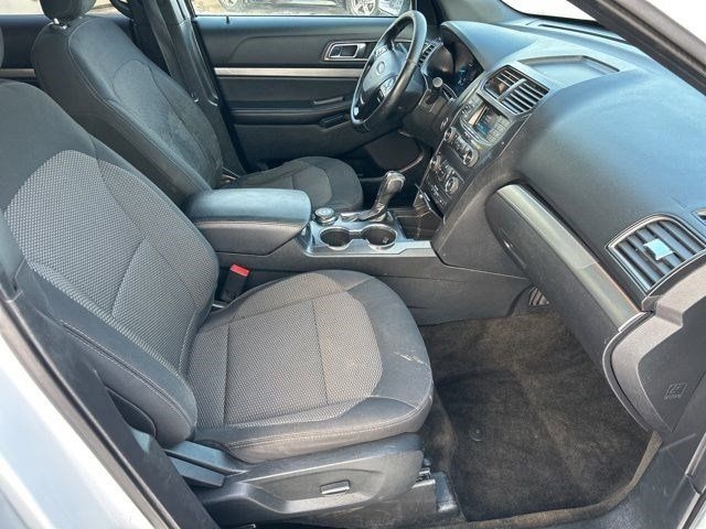 Ford Explorer XLT 4WD 2018