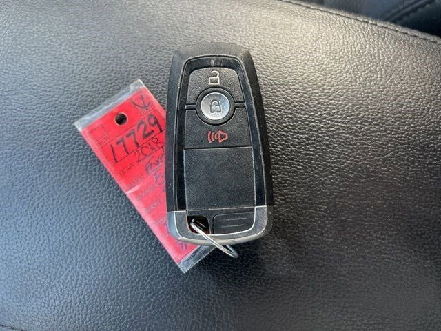 Ford Explorer XLT 4WD 2018