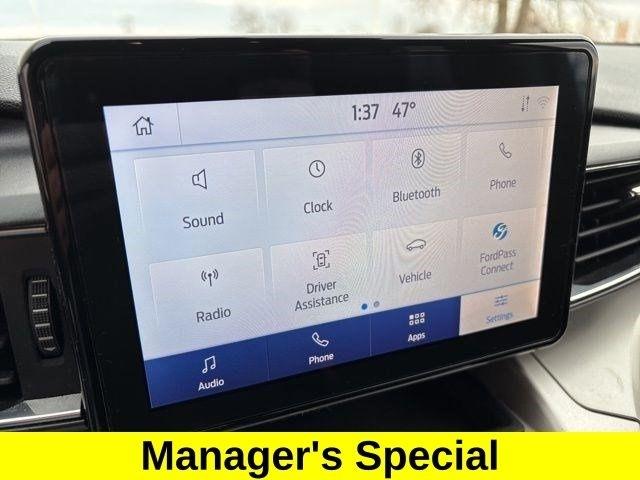 Ford Explorer XLT 2022