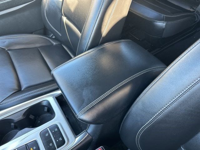 Ford Explorer XLT 2023