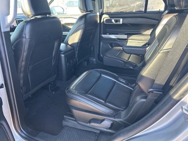 Ford Explorer XLT 2023