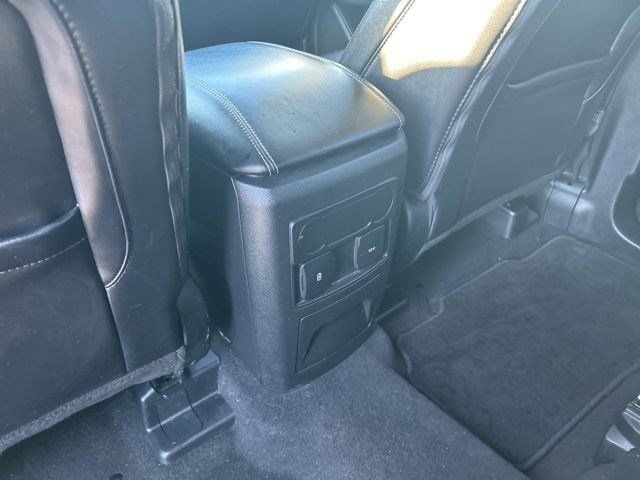 Ford Explorer XLT 2023