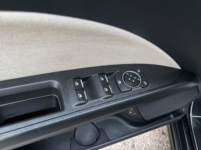 Ford Fusion Hybrid S 2018