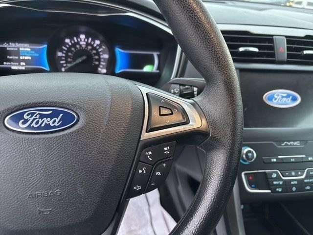 Ford Fusion Hybrid SE 2019