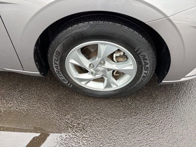 Hyundai Elantra SE 2023