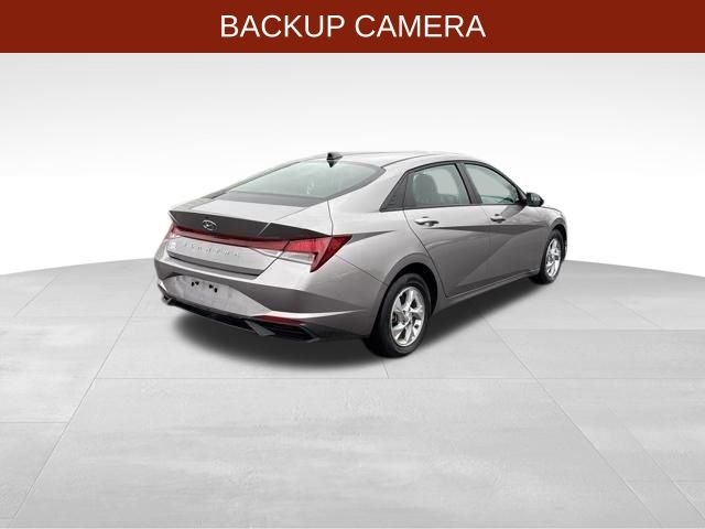 Hyundai Elantra SE 2023