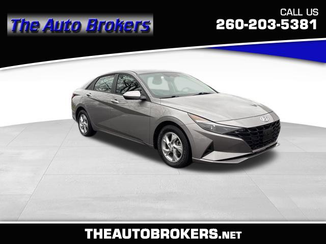 2023 Hyundai Elantra SE