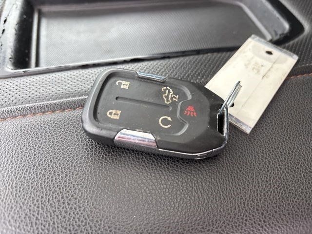 GMC Sierra 1500 AT4 Crew Cab 4WD 2020