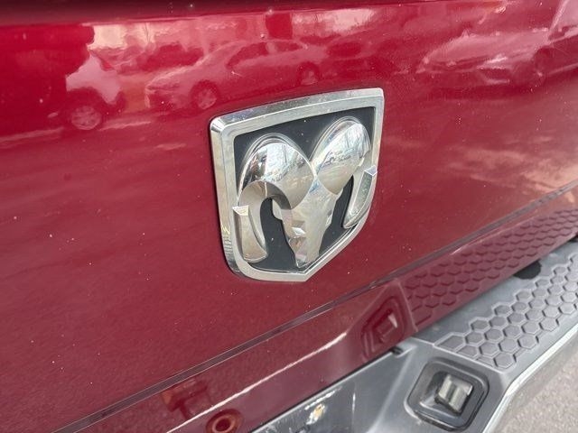 RAM 1500 SLT Crew Cab 4WD 2017