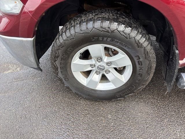 RAM 1500 SLT Crew Cab 4WD 2017