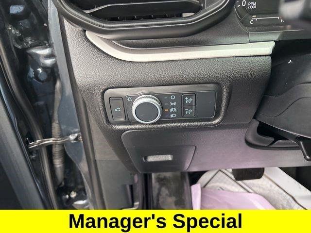 Ford Explorer XLT 4WD 2022