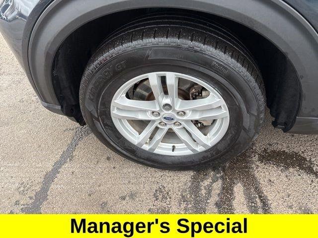 Ford Explorer XLT 4WD 2022