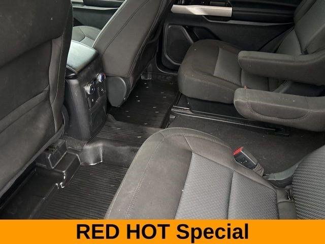 Ford Explorer XLT 4WD 2022