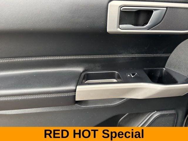 Ford Explorer XLT 4WD 2022