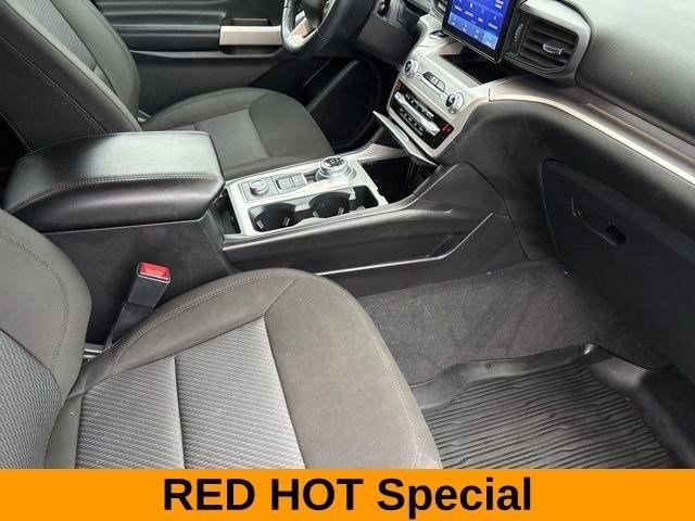 Ford Explorer XLT 4WD 2022