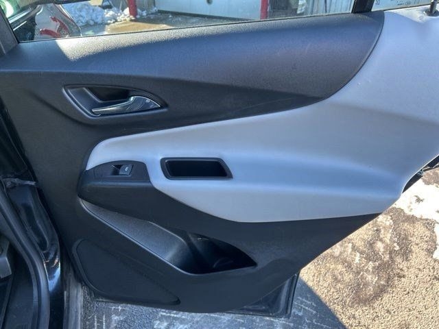 Chevrolet Equinox LS AWD 2022