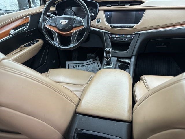 Cadillac XT5  2019