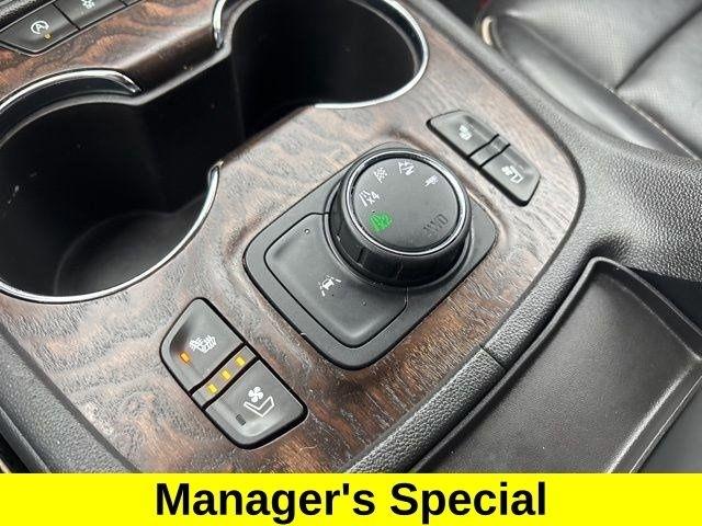 GMC Acadia Denali AWD 2020