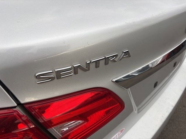 Nissan Sentra  2018