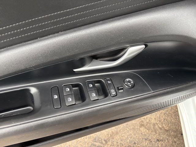 Hyundai Elantra SEL 2022