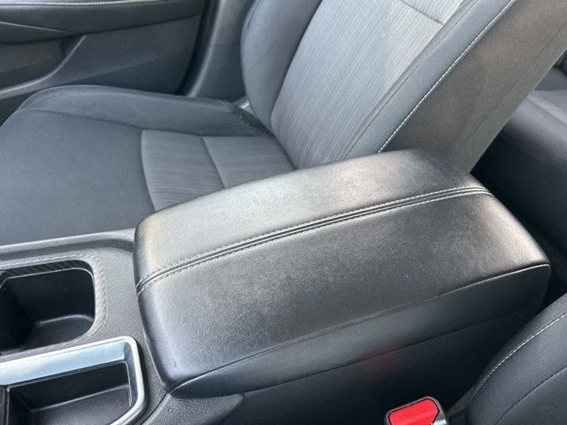 Nissan Sentra SV 2024