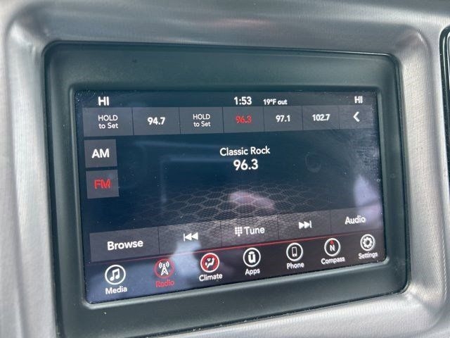 Dodge Challenger SXT 2019