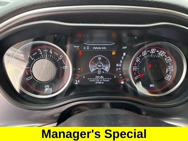 Dodge Challenger GT AWD 2021