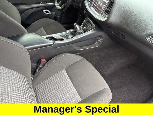 Dodge Challenger GT AWD 2021