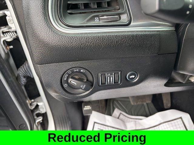 Dodge Challenger GT AWD 2021