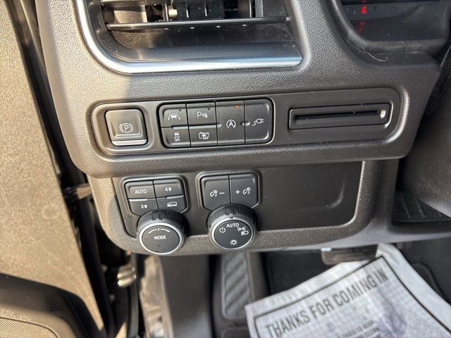 Chevrolet Tahoe  2022