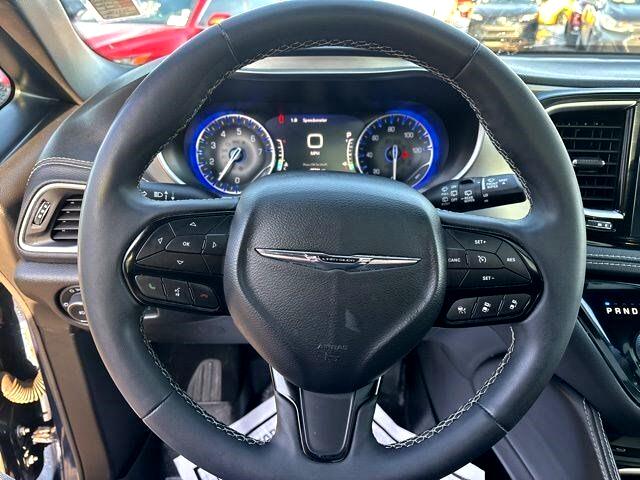 Chrysler Pacifica  2023