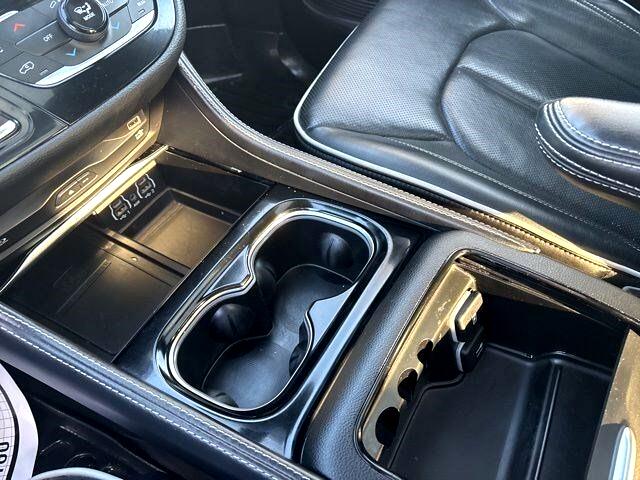 Chrysler Pacifica  2023