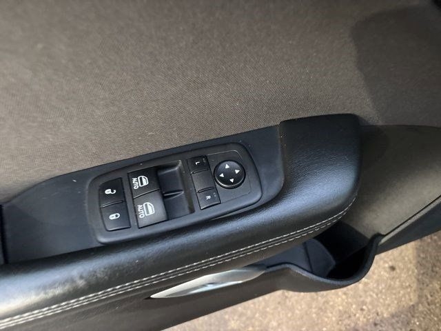 Dodge Challenger SXT 2023