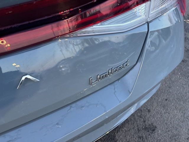 Hyundai Elantra Limited 2022