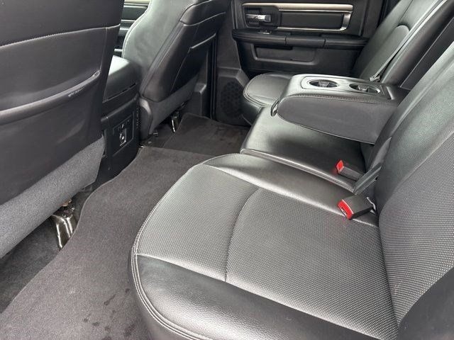 RAM 1500 Sport Crew Cab 4WD 2016