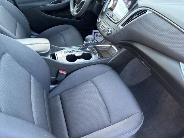 Chevrolet Malibu  2023