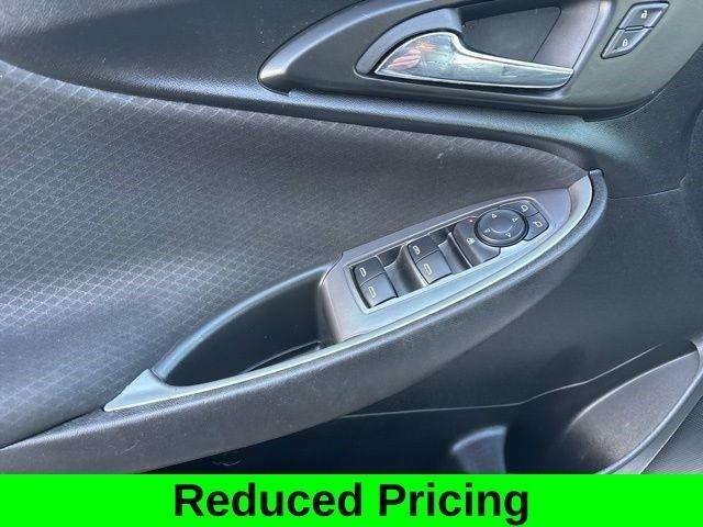 Chevrolet Malibu  2023