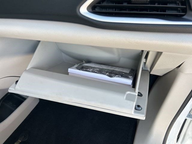 Chrysler Voyager  2023