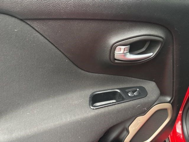 Jeep Renegade Latitude 4WD 2016