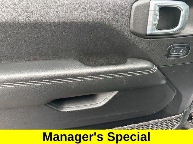 Jeep Wrangler Unlimited Sahara 4WD 2021