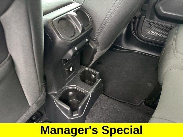 Jeep Wrangler Unlimited Sahara 4WD 2021