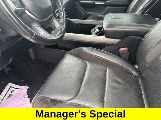 RAM 1500 Laramie Crew Cab 4WD 2021