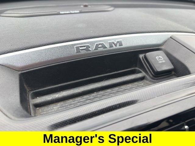 RAM 1500 Laramie Crew Cab 4WD 2021