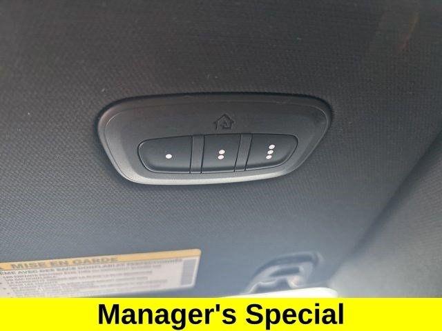 RAM 1500 Laramie Crew Cab 4WD 2021