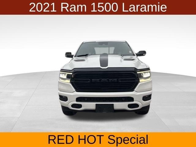 RAM 1500 Laramie Crew Cab 4WD 2021
