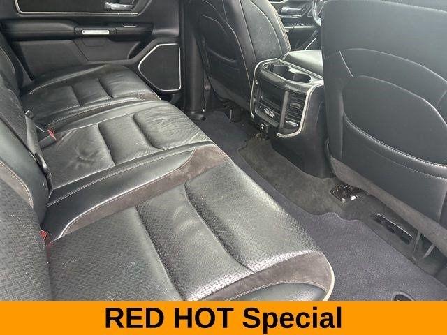 RAM 1500 Laramie Crew Cab 4WD 2021