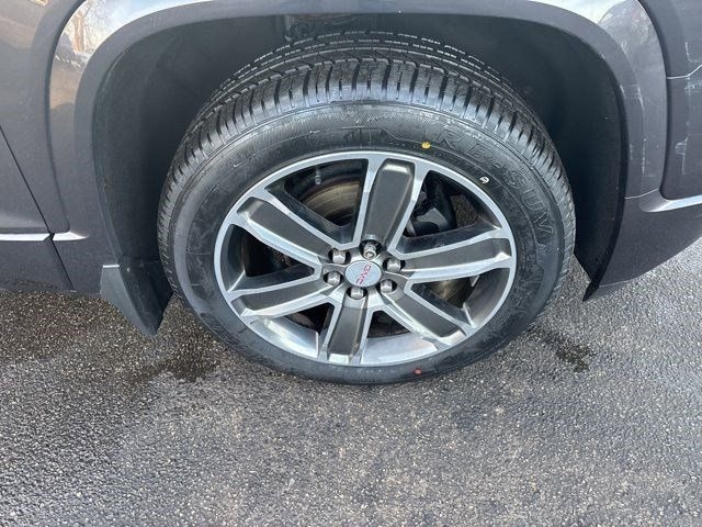 GMC Acadia Denali AWD 2018