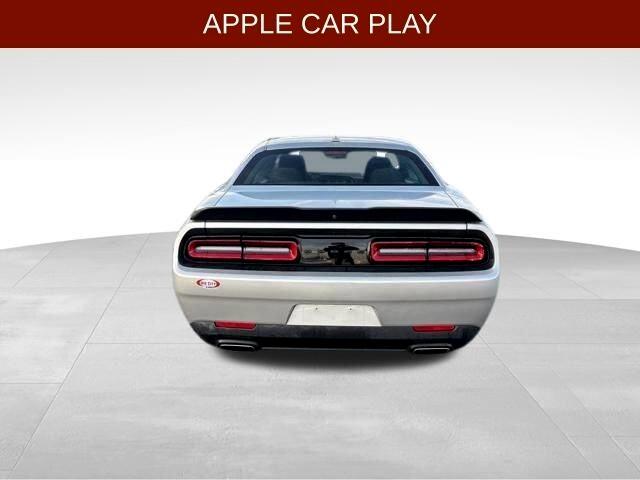 Dodge Challenger  2020