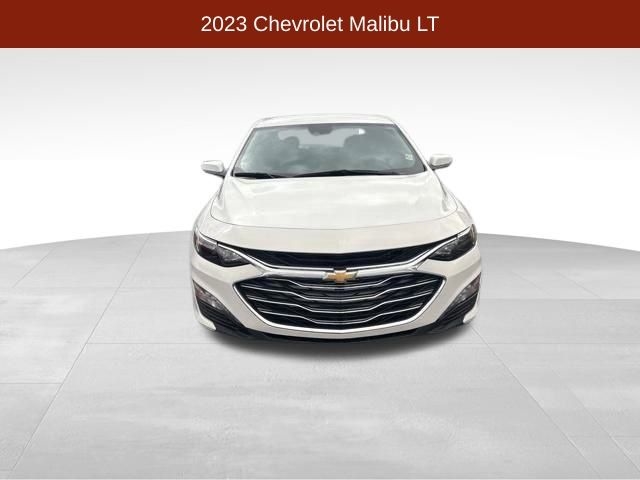 Chevrolet Malibu  2023